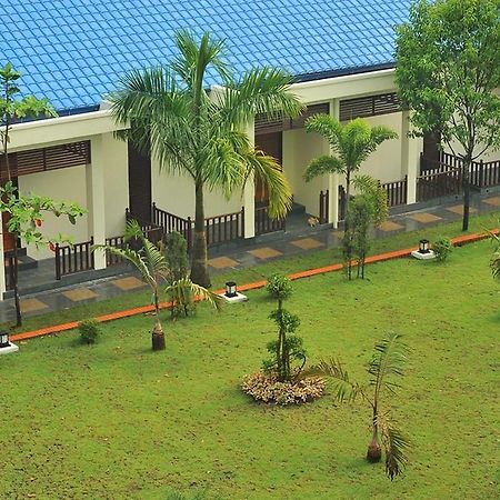 Royal Golden View Hotel Yangon Exterior photo