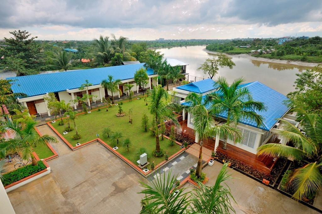 Royal Golden View Hotel Yangon Exterior photo